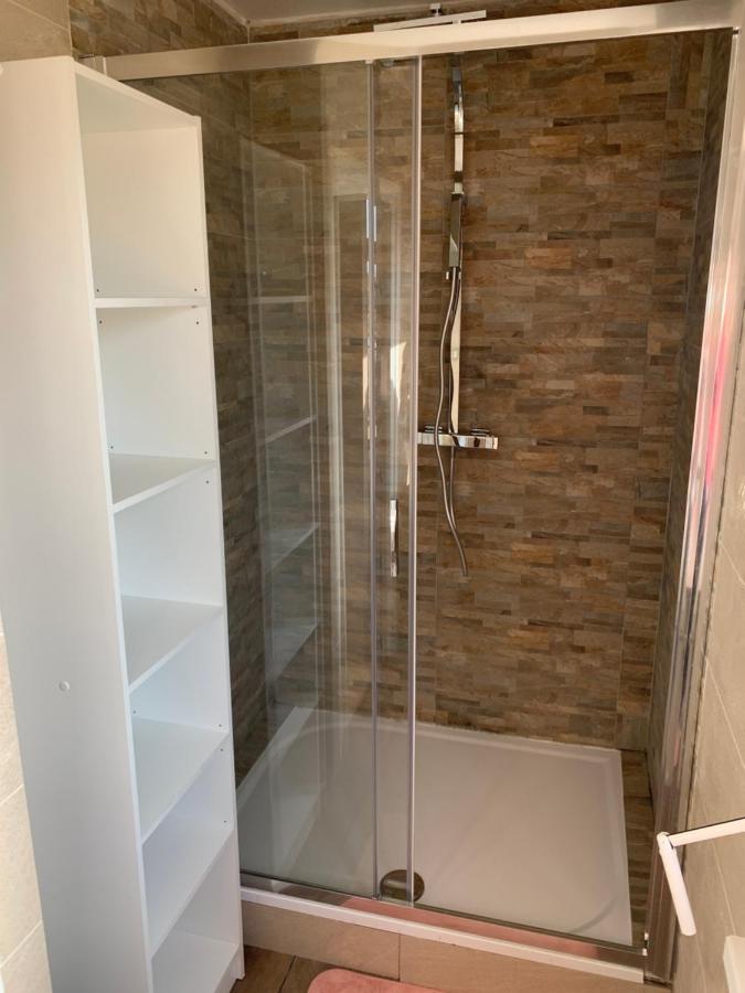 Appartement - 6 Voyageurs - Proche De La Plage 브레뒨느 외부 사진